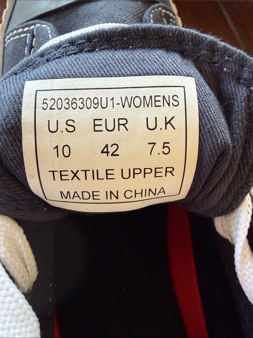 Levi's Black Canvas Sneakers with White Laces - Picture 4 of 4
